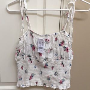 Tags still on Kendall & Kylie Tanktop